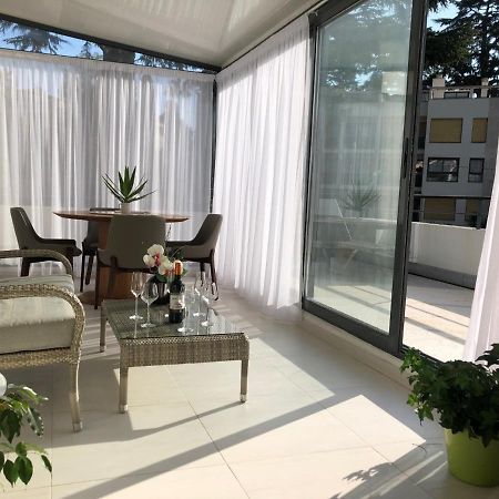 Appartement Montfleury, 2 Terrasses, 2 Chambres , 2 Sdb , Pkg Prive Piscine, 15 Min Walk To Croisette Beach And Palais Des Festivals Cannes Zewnętrze zdjęcie