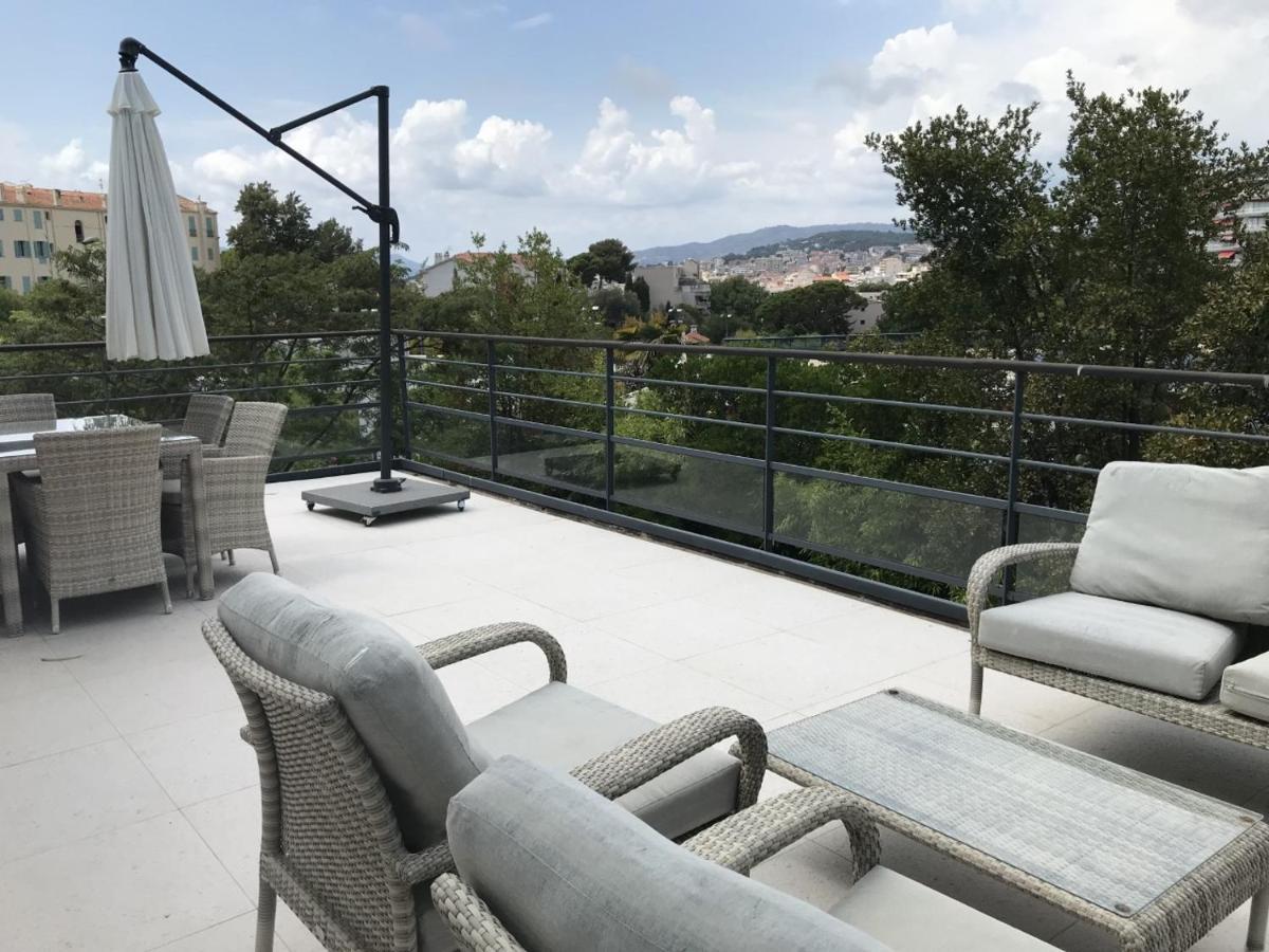 Appartement Montfleury, 2 Terrasses, 2 Chambres , 2 Sdb , Pkg Prive Piscine, 15 Min Walk To Croisette Beach And Palais Des Festivals Cannes Zewnętrze zdjęcie