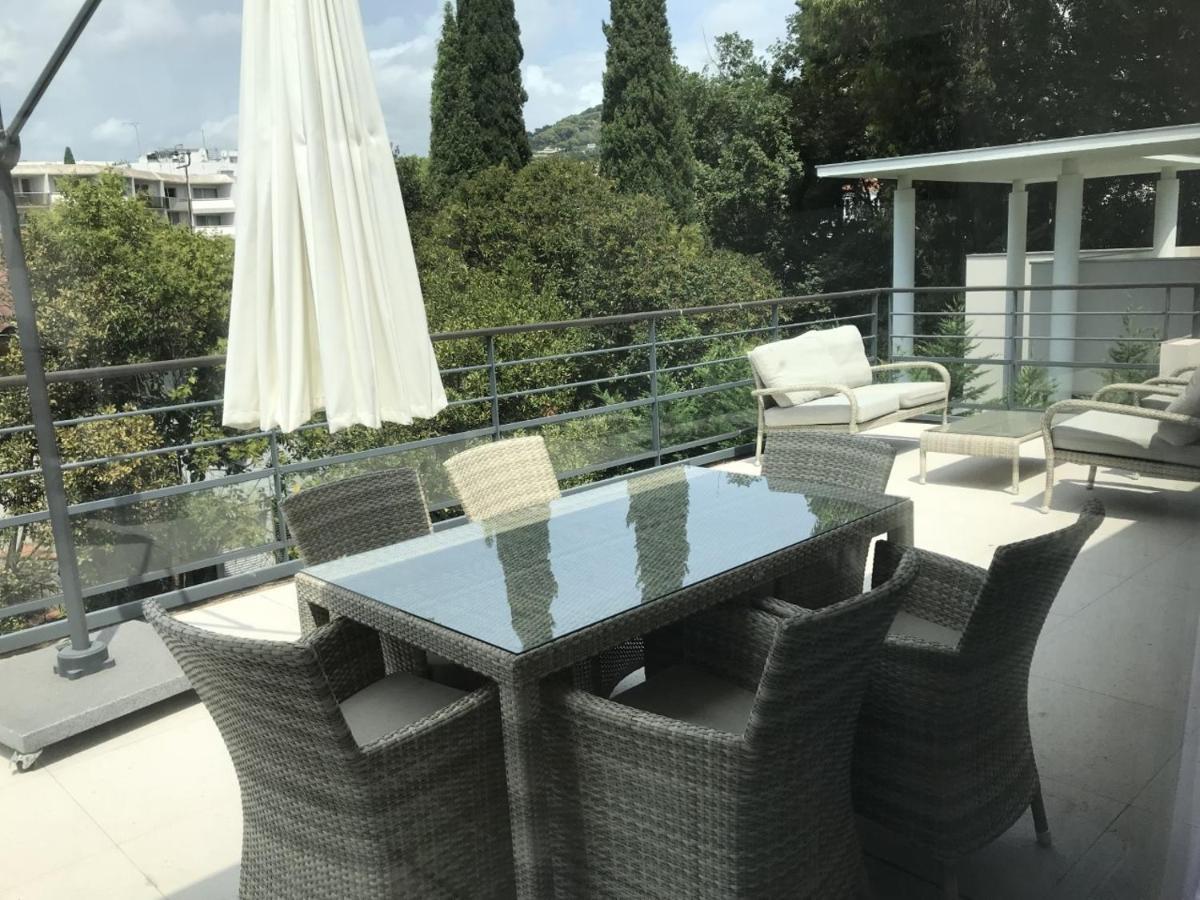 Appartement Montfleury, 2 Terrasses, 2 Chambres , 2 Sdb , Pkg Prive Piscine, 15 Min Walk To Croisette Beach And Palais Des Festivals Cannes Zewnętrze zdjęcie