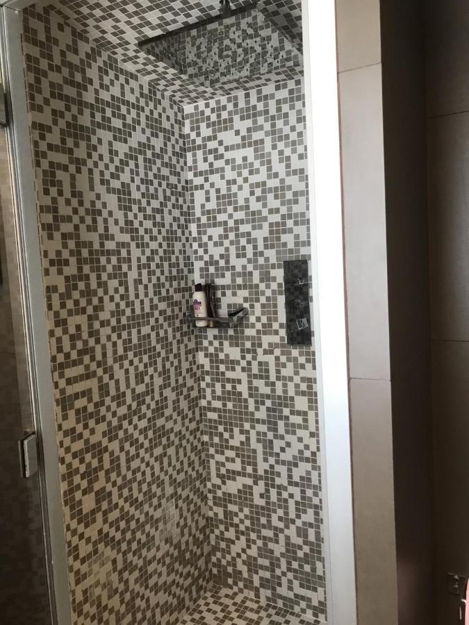 Appartement Montfleury, 2 Terrasses, 2 Chambres , 2 Sdb , Pkg Prive Piscine, 15 Min Walk To Croisette Beach And Palais Des Festivals Cannes Zewnętrze zdjęcie