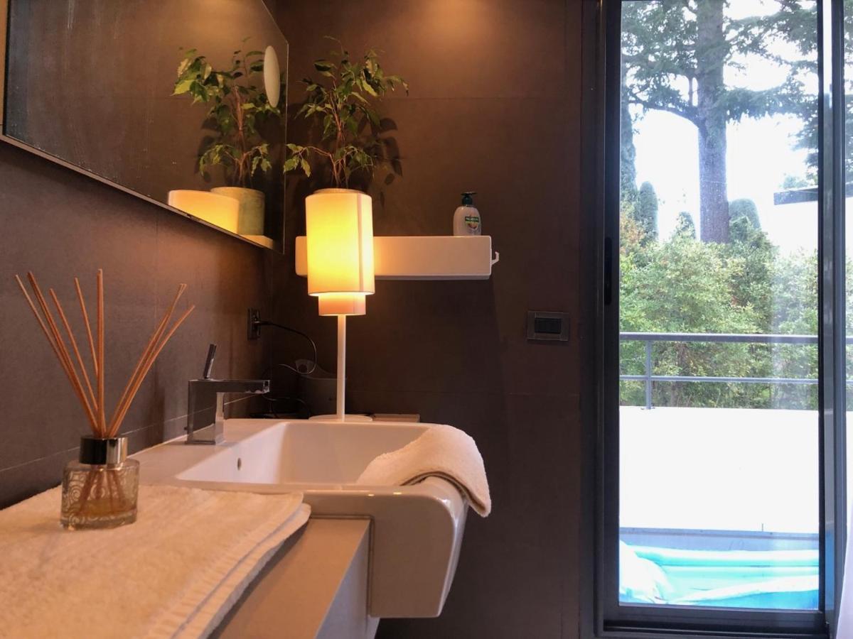 Appartement Montfleury, 2 Terrasses, 2 Chambres , 2 Sdb , Pkg Prive Piscine, 15 Min Walk To Croisette Beach And Palais Des Festivals Cannes Zewnętrze zdjęcie