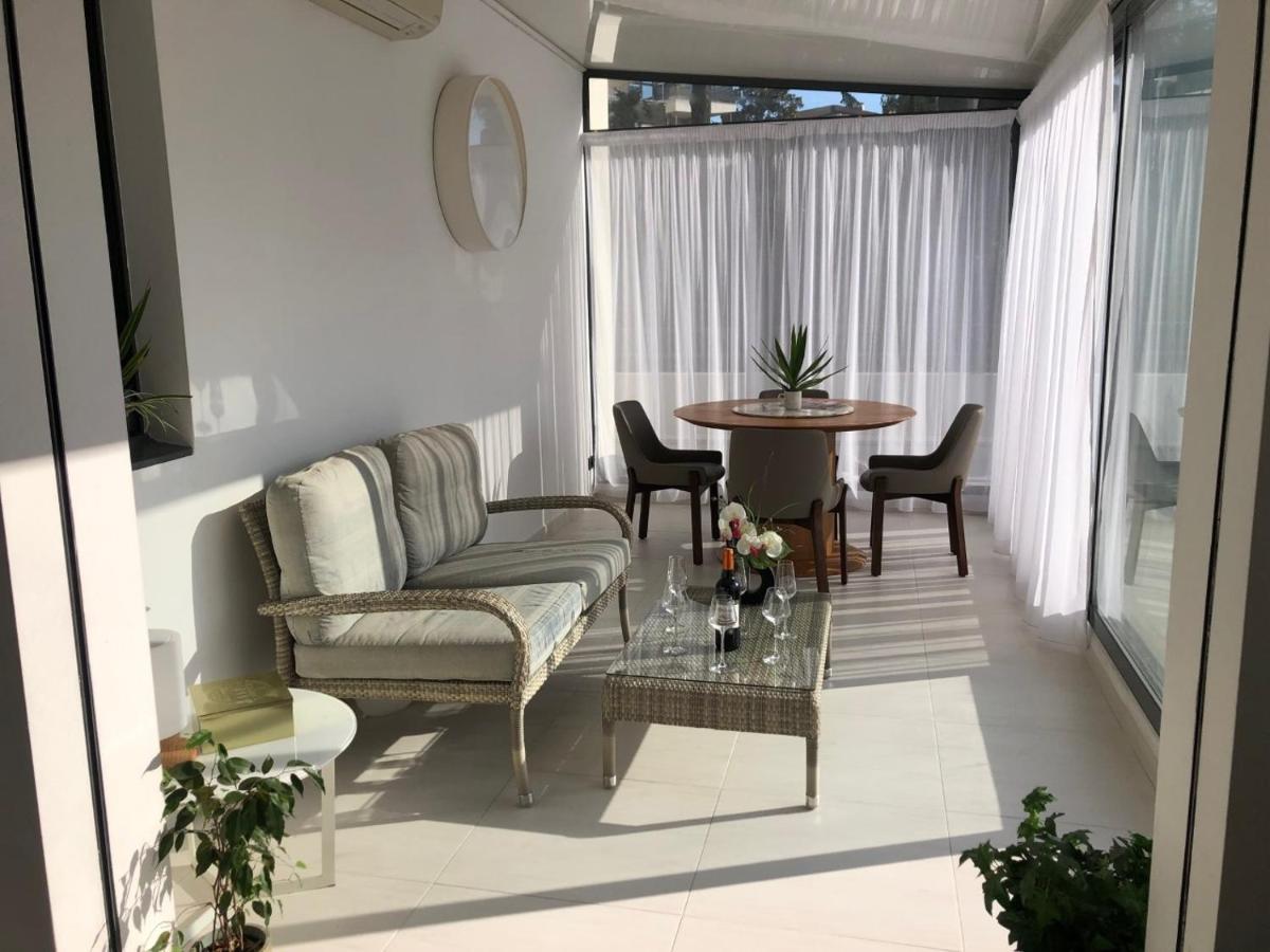 Appartement Montfleury, 2 Terrasses, 2 Chambres , 2 Sdb , Pkg Prive Piscine, 15 Min Walk To Croisette Beach And Palais Des Festivals Cannes Zewnętrze zdjęcie