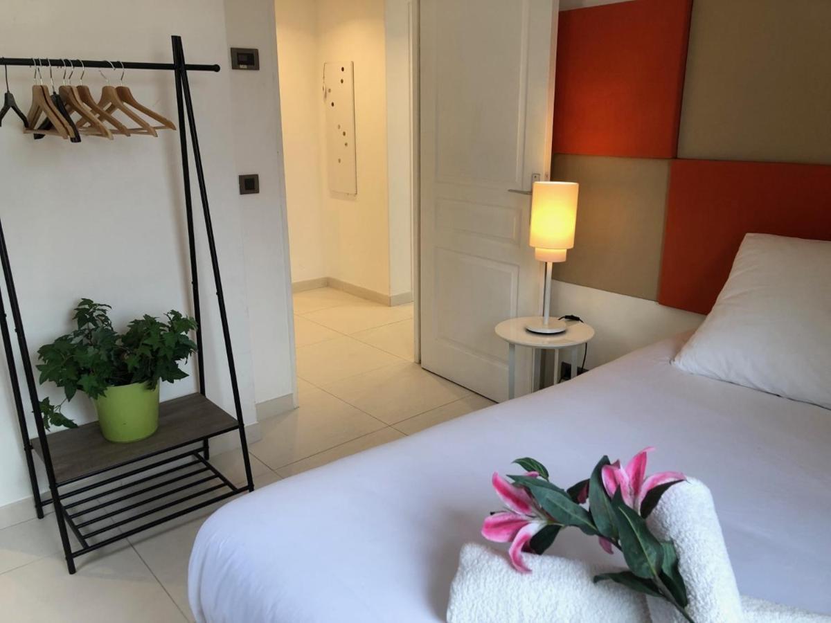 Appartement Montfleury, 2 Terrasses, 2 Chambres , 2 Sdb , Pkg Prive Piscine, 15 Min Walk To Croisette Beach And Palais Des Festivals Cannes Zewnętrze zdjęcie